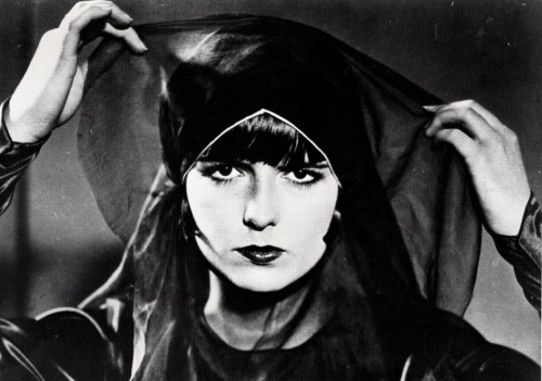 film still showing Louise Brooks in 'Pandora's Box' (1929)